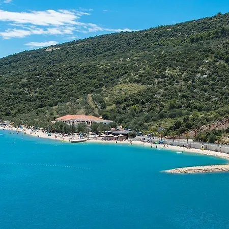Darijan Lejlighed Marina